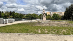 В Железногорске благоустраивают площадь перед памятником Ленину
