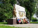 1 августа 1924 года в селе Дерюгино Дмитриевского района в большой трудовой семье Михаила Матвеевича и Анны Афанасьевны родилась Вера Терещенко. В семье было 12 детей: 7 сестёр и 5 братьев. Вера была младшей из сестёр.